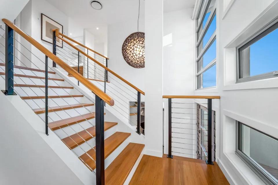 Summerland Luxury House In Broadbeach Waters *